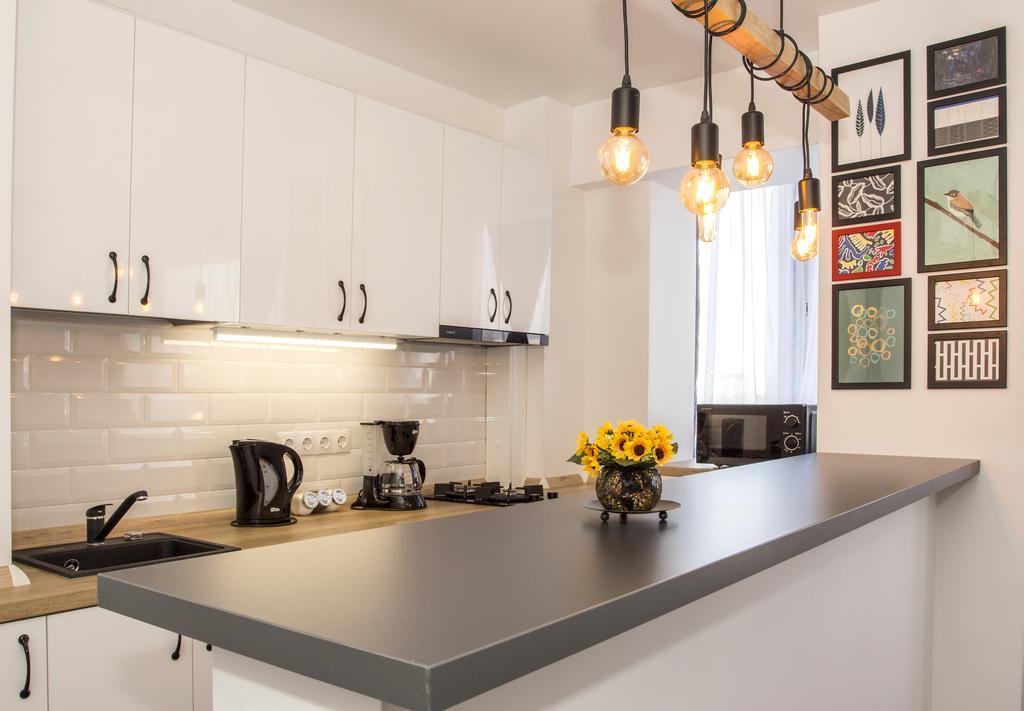 Studio L By Mrg Apartments Бухарест Экстерьер фото